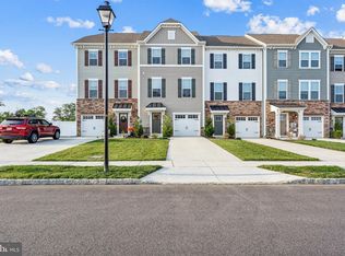 108 Roundstone Run, Woolwich Township, NJ 08085