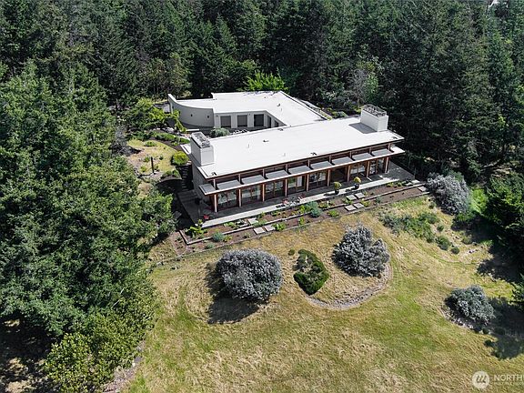 4th image of 653 Hannah Road