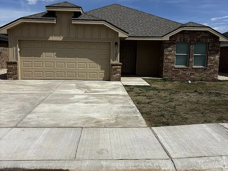 1305 Bajada St — Photo 1