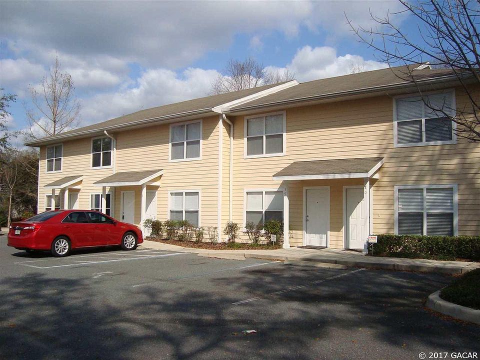 1st image of 2636 SW 35th Pl Unit 17