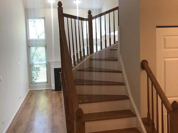 3rd image of 368 E Haver Hill Ct