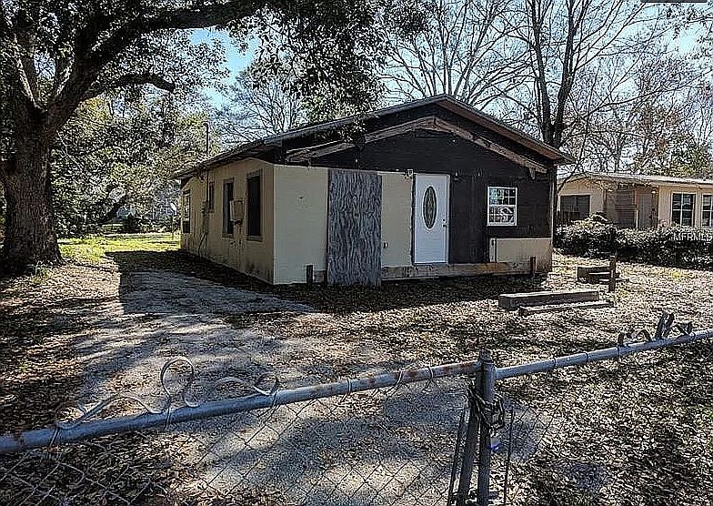 1st image of 619 Pamela Ave
