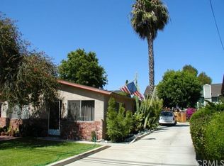 218 E 16th St #B, Costa Mesa, CA 92627
