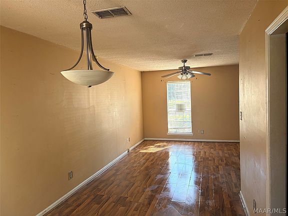 3rd image of 4017 Monterey Ct