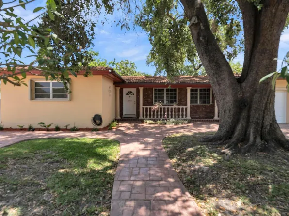 1100 Heron Avenue, Miami Springs, FL 33166