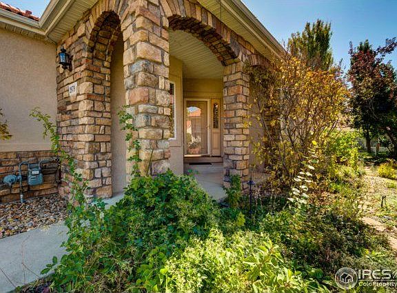 2nd image of 2979 Dunes Ct