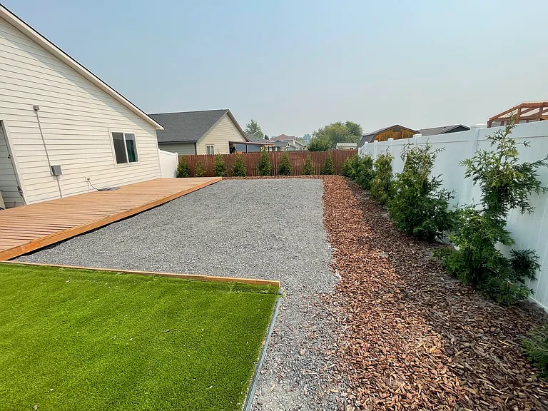 1325 W Bonneville St — Photo 21