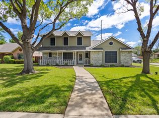 569 Calvert Ct, Lewisville, TX 75067