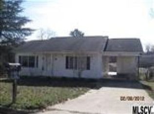 5 N Summit Ave, Granite Falls, NC 28630