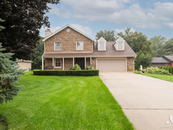 349 Tioga Trl, Wood Dale, IL 60191