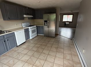 15 Burns St #2, Providence, RI 02904