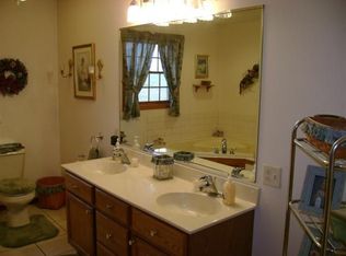 5334 Kiner Rd, Prophetstown, IL 61277