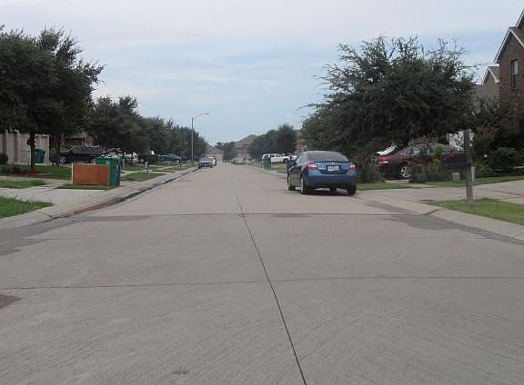 3rd image of 3109 Kennedy Dr