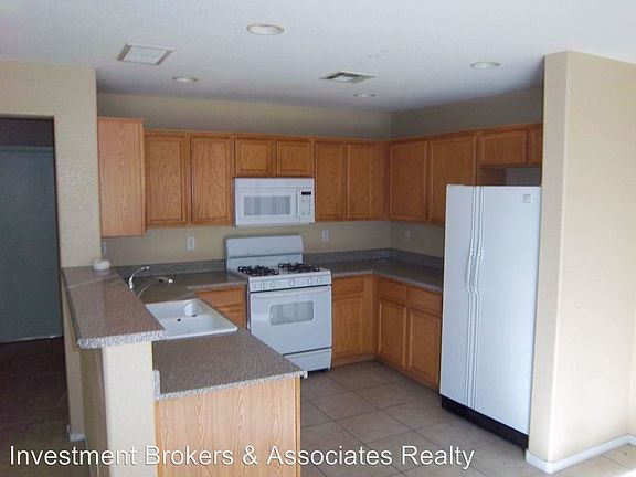 2nd image of 976 Coronado Peak Ave