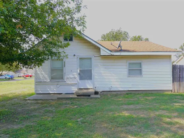 1700 N 1st St, Ponca City, OK 74601