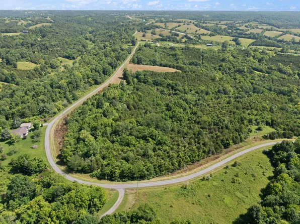 9999 Mann Rd, Mount Olivet, KY 41064