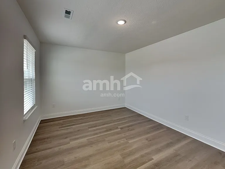 405 Golden Maple Pl — Photo 15