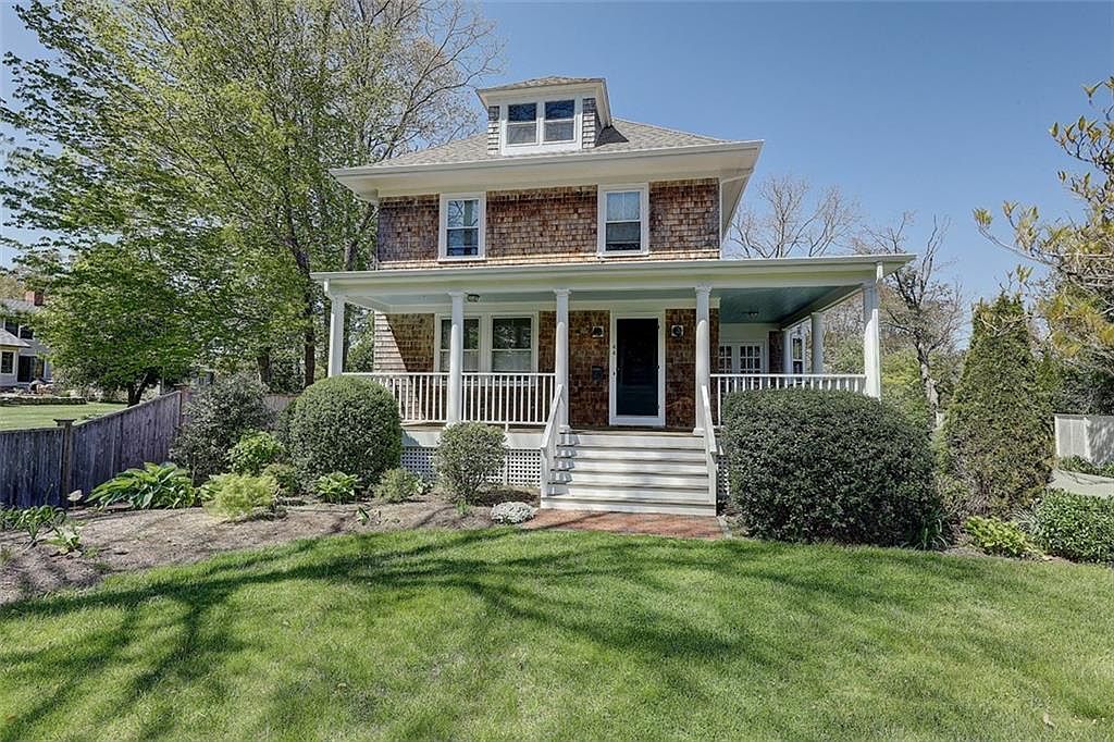 44 Jennys Ln, Barrington, RI 02806 | Zillow