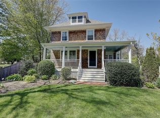 44 Jennys Ln, Barrington, RI 02806