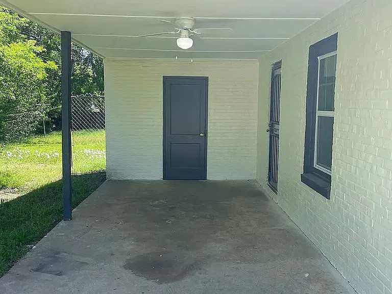 1426 Audubon Road — Photo 4