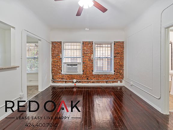 5th image of 849 1/4 S Oxford Ave #205