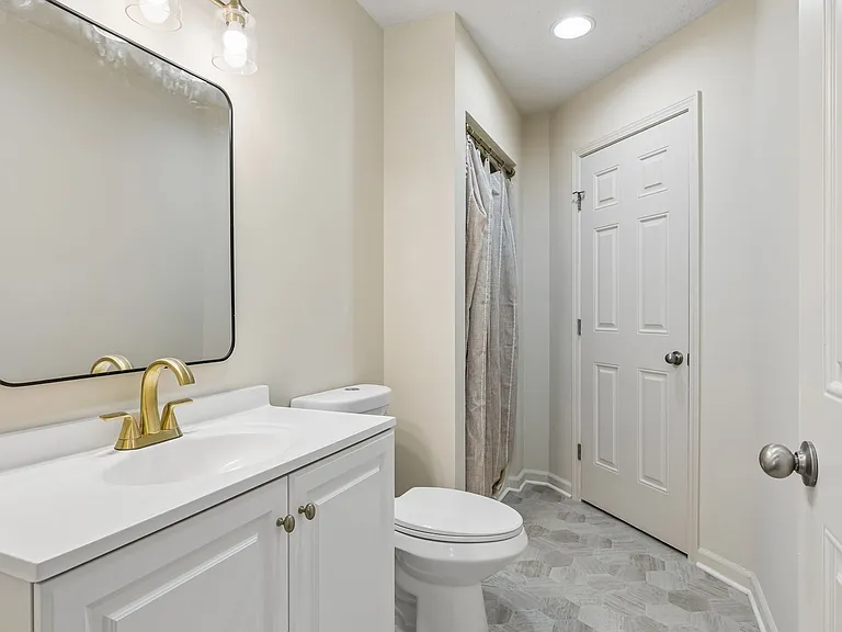 7899 W Lick Creek Rd — Photo 36