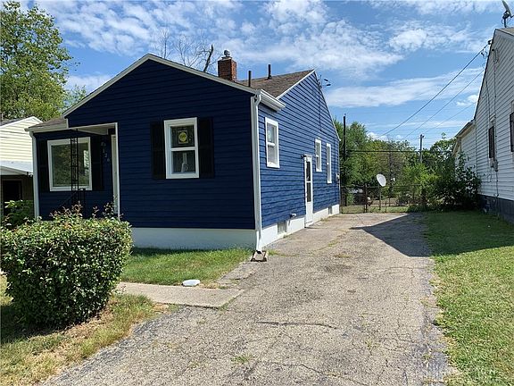 3rd image of 126 Melwood Ave