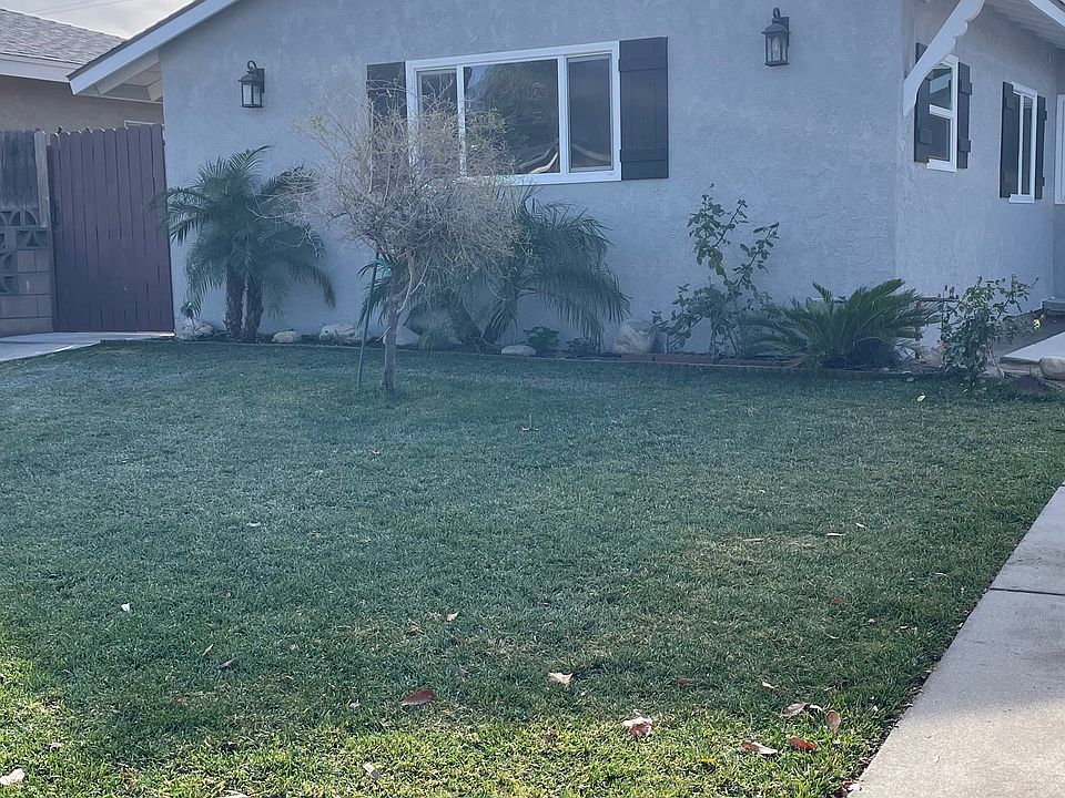 1st image of 1464 E Highland Ct #B