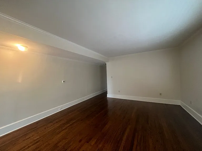 1503 Stanford Ave — Photo 9