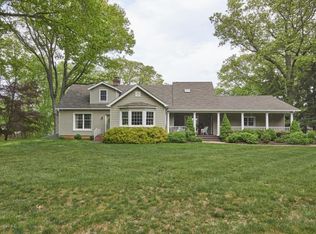 150 Bowne Rd, Atlantic Highlands, NJ 07716