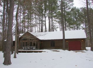 16570 Jordans Fort Rd, Pittsburg, IL 62974