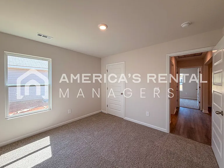 9909 Sequoyah Cove Dr SE — Photo 11