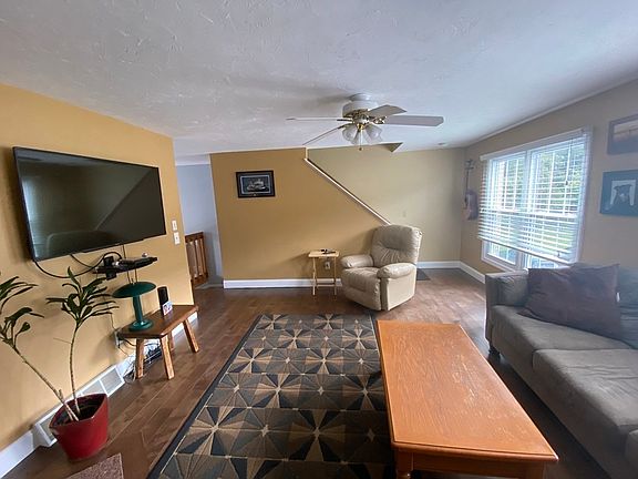 5th image of 65 Heritage Dr