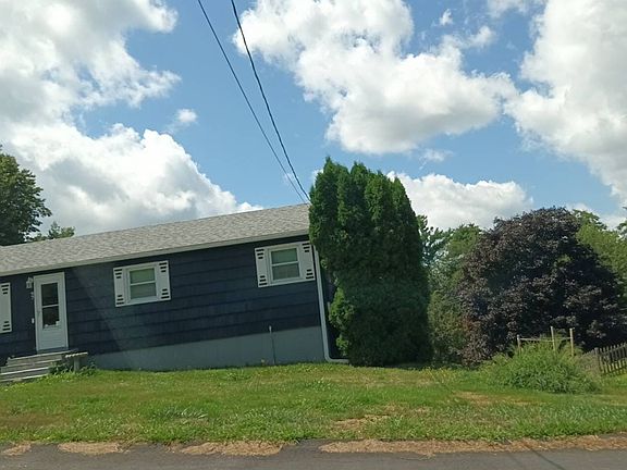 2nd image of 97 Back River Rd