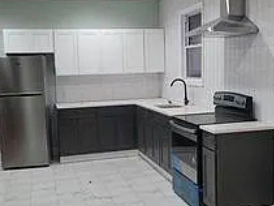 1st image of 61 Linden Ave #9