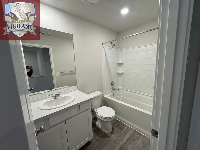 2642 NE 116th Pl — Photo 25