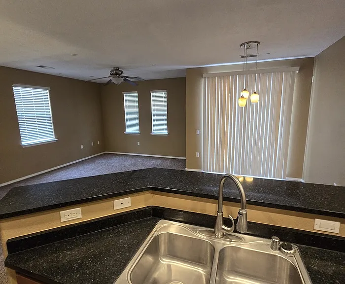 601 Menaul Blvd NW #4206 — Photo 7