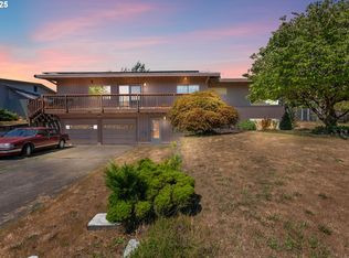 4111 Center St, Washougal, WA 98671