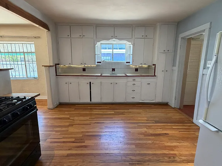 711 Iron Ave SW — Photo 11