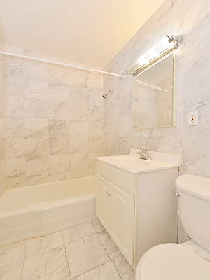 Rented by Cooper & Cooper Real Estate | media 14