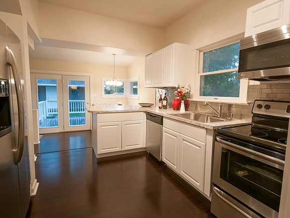 5th image of 2513 Westfield Ave