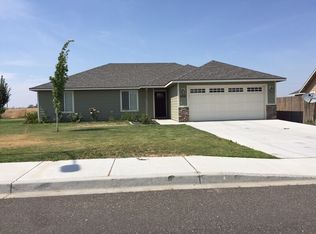 506 Manzanita Ln, Pasco, WA 99301