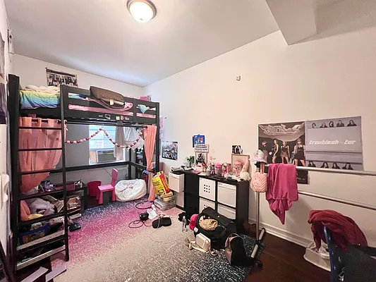 Rented by Keller Williams NYC | media 21