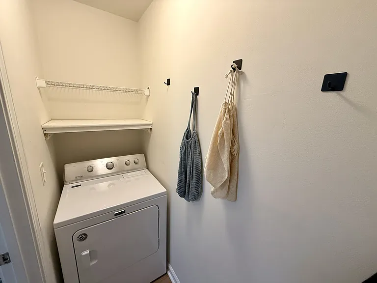 1104 Harvester Cir #1 — Photo 13