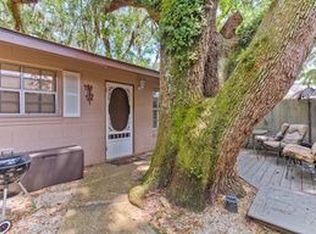 510 Magnolia Ave #A, Saint Simons Island, GA 31522
