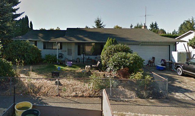 1st image of 10517 NE 44th St