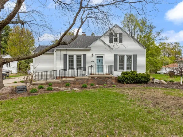 1633 Maryland Ave S, Saint Louis Park, MN 55426