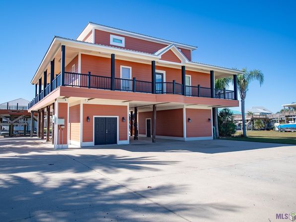 1031 Amaris Blvd, Grand Isle, LA 70358
