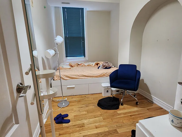 34 Ross St #1C — Photo 2