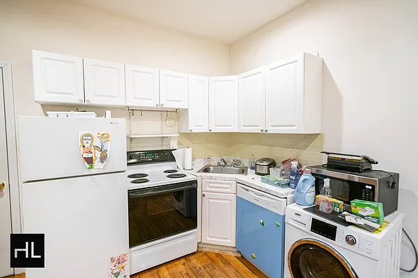 Rented by Highline Residential | media 2